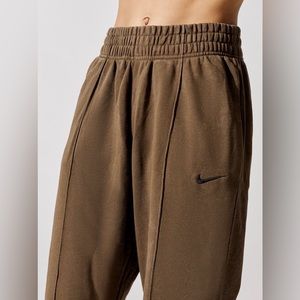 Nike Sportswear French Terry Pants